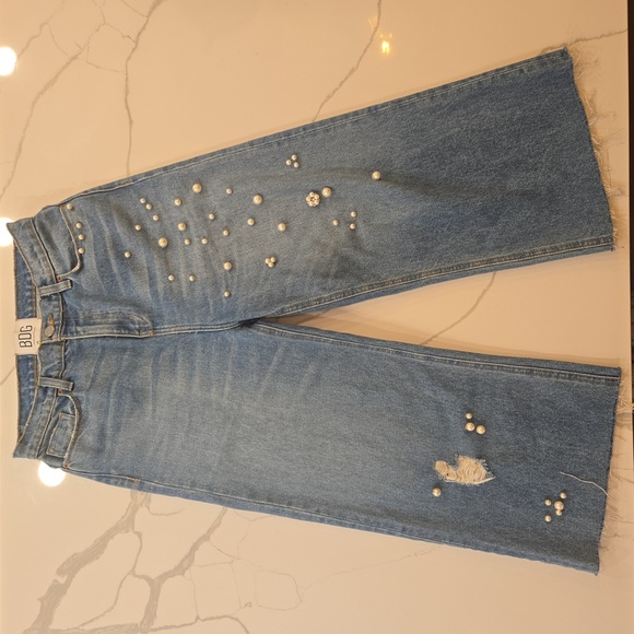 Urban Outfitters BDG Pearl Embellished Wide Leg High Rise Jeans Blue Size 29 - Picture 1 of 7
